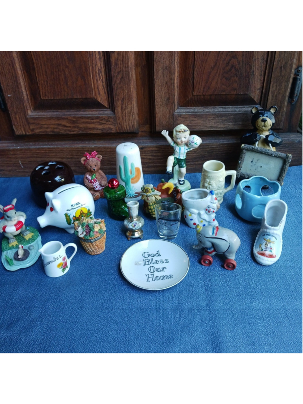 #1 Junk Drawer Lot VTG Smalls Ceramic, Glass, Resin, Plastic 19 Pc. God Bless